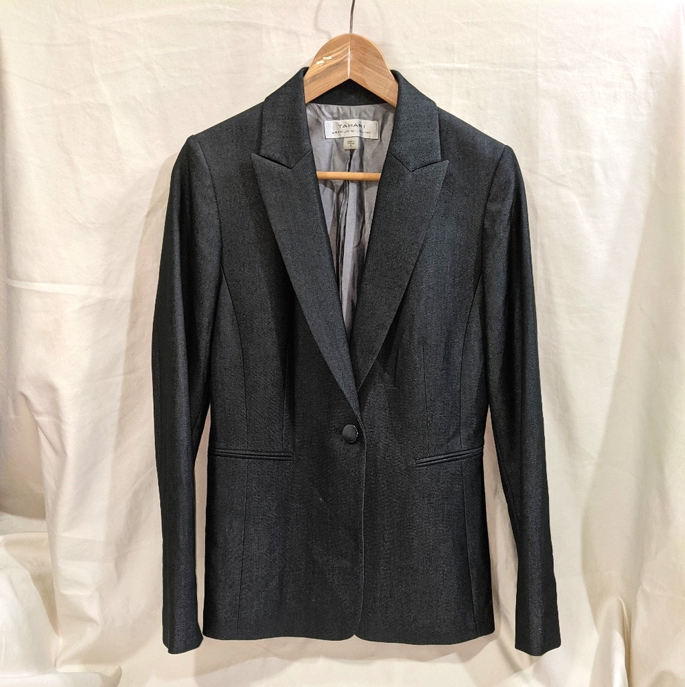 Tahari Peak Lapels One Button Jacket